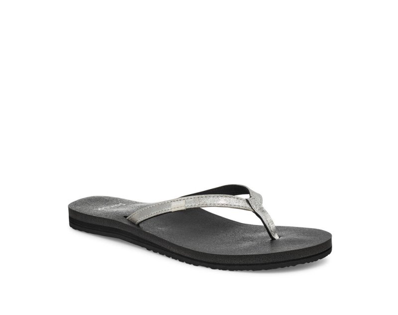 Sanuk Yoga Joy Shimmer Women's Flip Flops Silver | Canada 108OKI